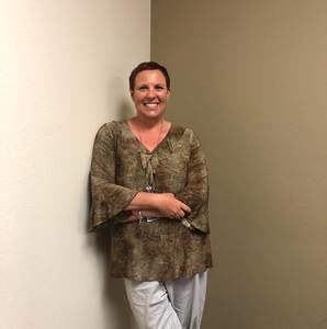 Meet your Posher, Elyse